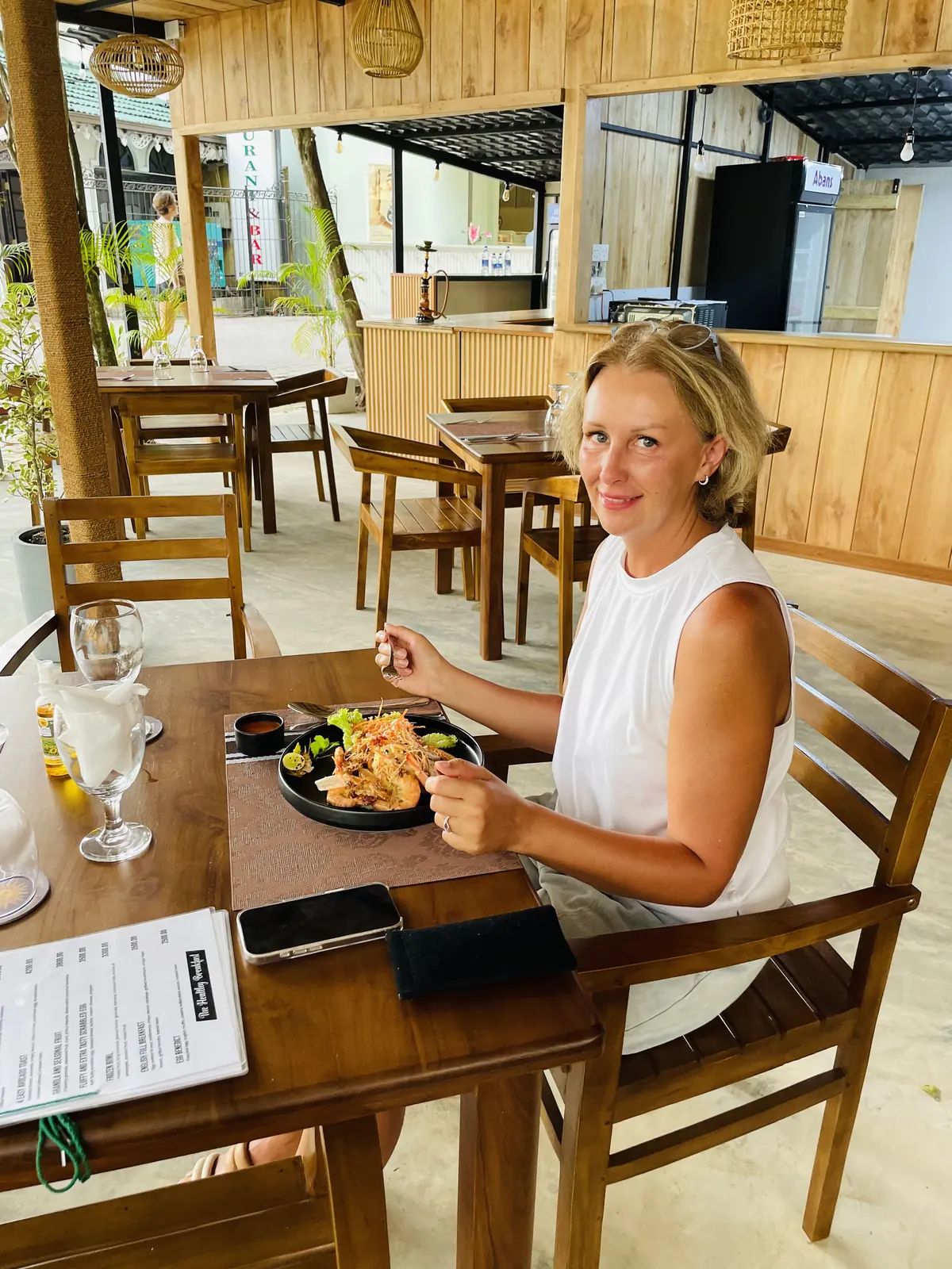 Guests enjoying Kamayan Beach Restaurant