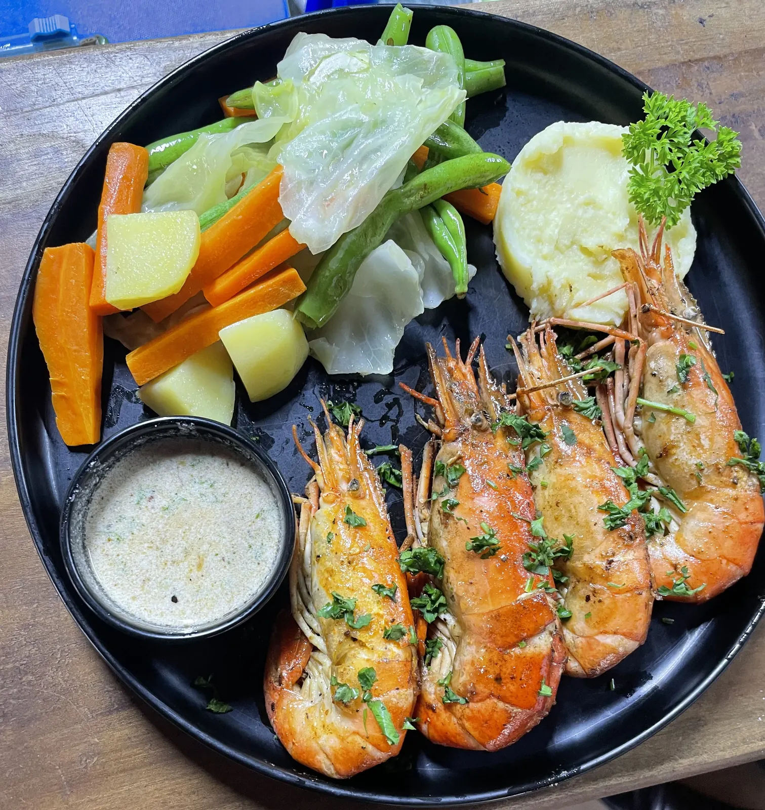 Seafood dish served at Kamayan